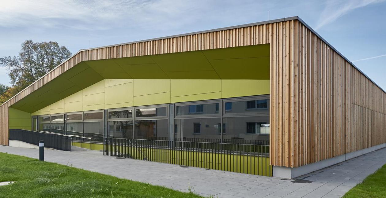 Neubau einer Zweifach Sporthalle in Essenbach, Feigel-Huber-Dumps Architekten